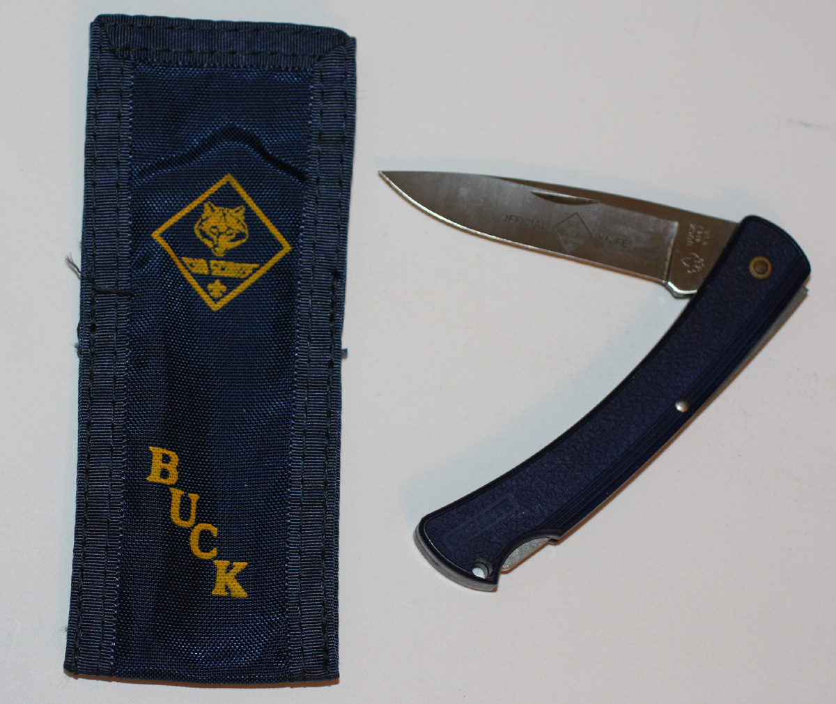 RARE BUCK KNIVES 414 CUB SCOUTLITE BOY SCOUTS FOLDING KNIFE UNUSED WITH