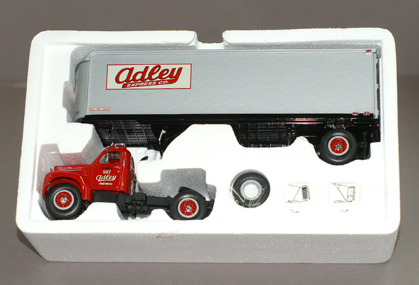 FIRST GEAR ADLEY EXPRESS COMPANY B61 TRACTOR TRAILER EARLY ISSUE